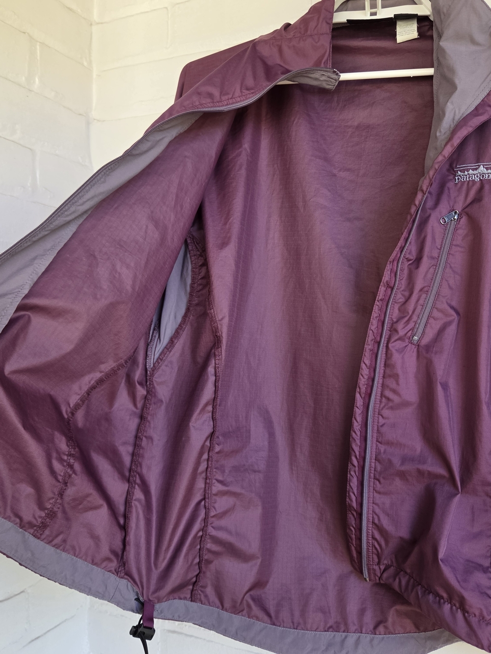 Vtg Patagonia Womens Lightweight Jacket Windbreaker Zip Up Purple Gray Size M - Picture 8 of 10